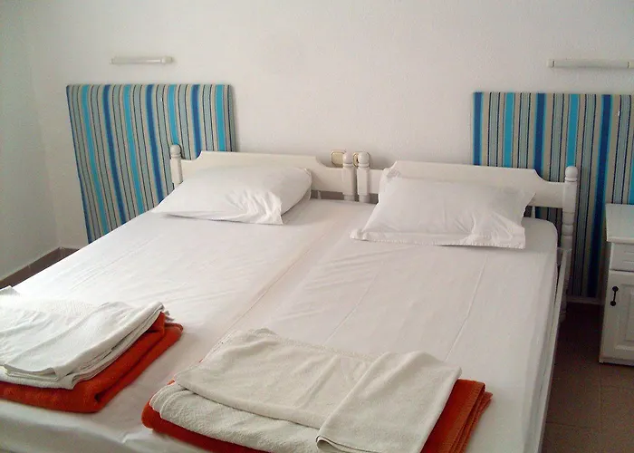 جومبيت كوف فندق