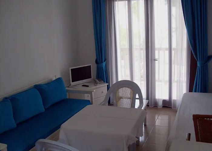 جومبيت كوف 2* غومْبيت