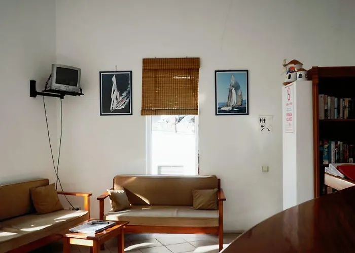 Cove מלון גומבט